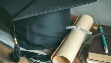 Verificar se o seu diploma ou certificado é aprovado pelo MEC.